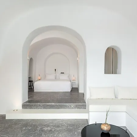 Hotel Chelidonia Luxury Oia