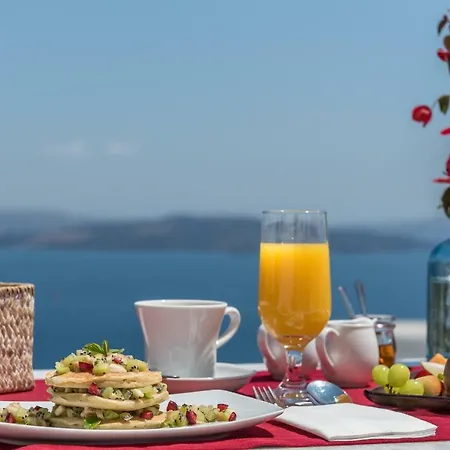 Chelidonia Luxury Hotel Oia