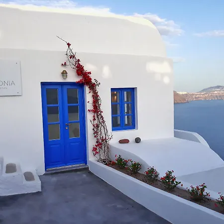Chelidonia Luxury Hotel Oía